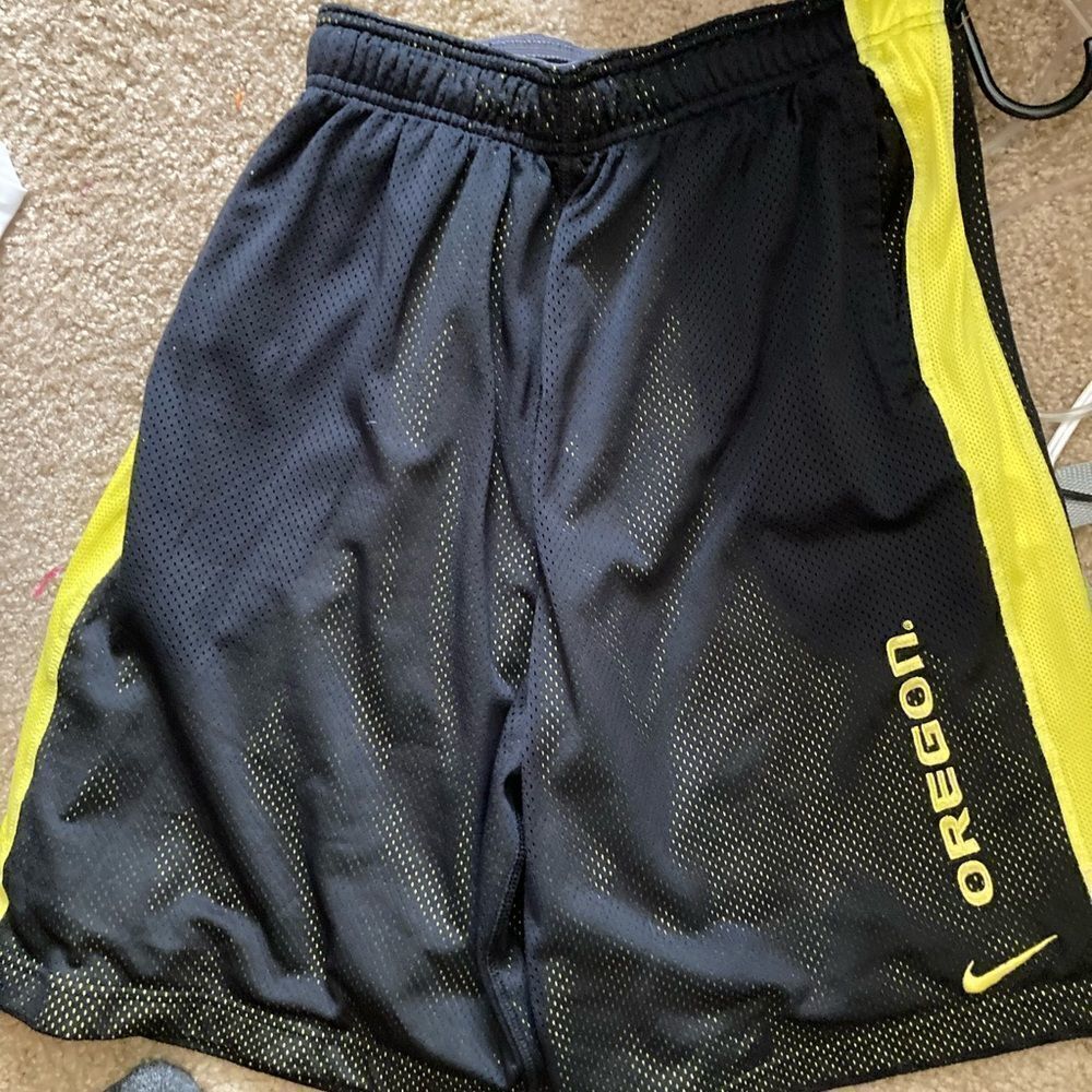Mens Nike Dri-Fit Oregon Ducks Basketball Athletic Shorts